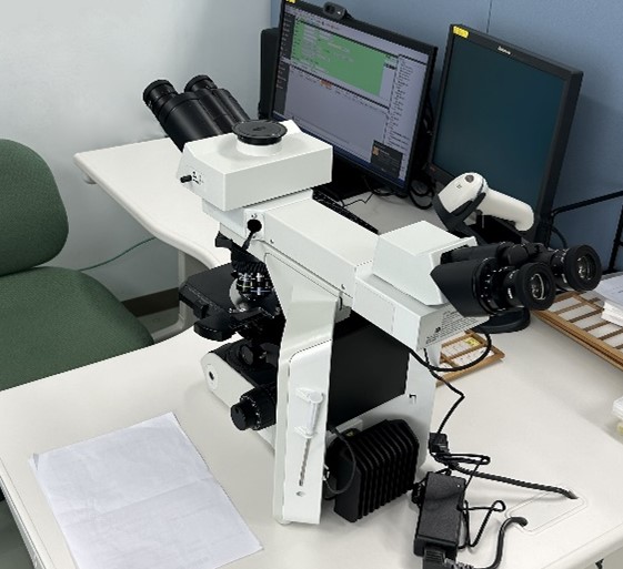 病理診断科の顕微鏡