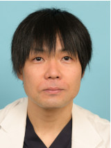 歯科口腔外科 副科長 榎本 康治